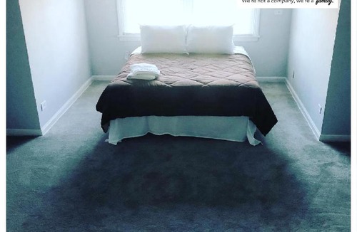 Roseland Hostel | LaSalle Lodge II