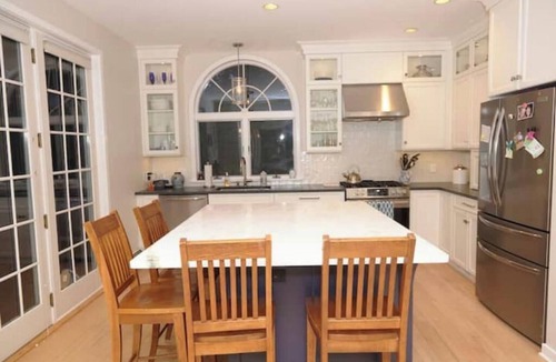 Eagles Mere House | Last Glass