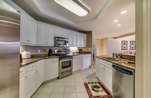 Arcadian Shores Condo | LAST MINUTE DEAL MAY 16-23 2310 DOLLARS/WEEK