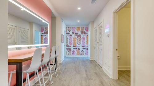 Five Points House | Last Rodeo Buyout - 3 Units by AvantStay