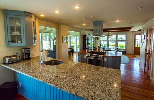 West Falmouth House | Last Weeks Summer 2026 – Waterfront Available!