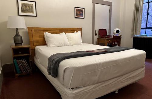 Brattleboro Hotel | Latchis Hotel