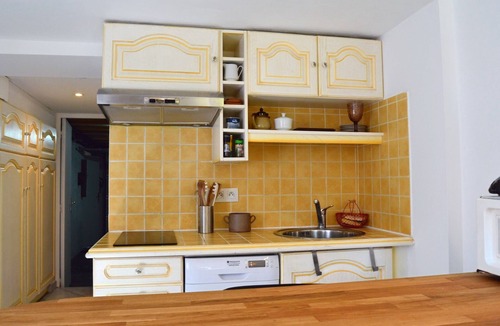 Albi Apartment | “L’atelier de grandpa d’Albi”, small studio with garage, near town center