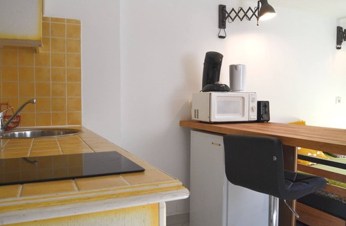 Albi Apartment | “L’atelier de grandpa d’Albi”, small studio with garage, near town center