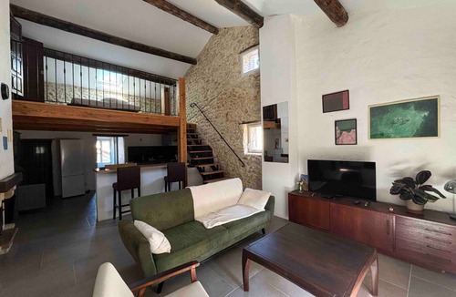 Rochegude Apartment | L’Atelier de Rochegude By the River 4 people