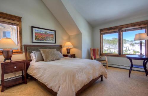 Big Sky House | Latigo Lodge