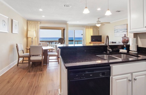 Fort Bay Condo | Latitude 24! Recently renovated! A must see! Spectacular oceanfront views!