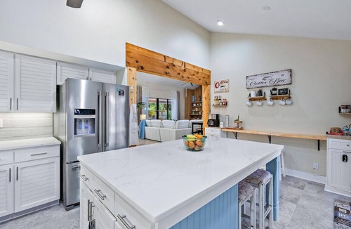 Hobe Sound House | Latitude Adjustment