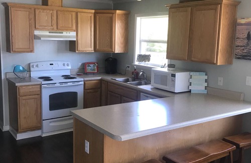 Gulfport House | Latitude Adjustment Waterfront Getaway. *New Flooring*