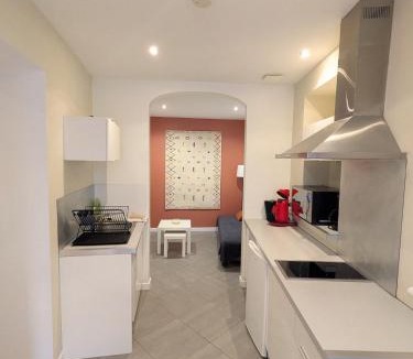 Latour-Bas-Elne Apartment | Latour Bas Elne Village 6 min des plages