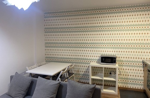 Barbastro Apartment | Latre Somontano House
