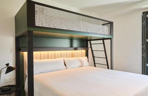Palos de la Frontera Hostel | LATROUPE Prado