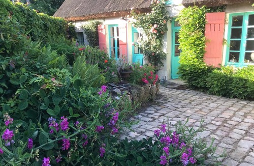 Jouars-Pontchartrain House | Laude