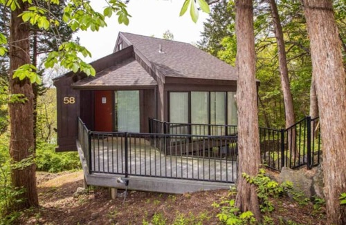 Rocky Mount House | Laughing Leaves-#58-3BD/3BA/Pools/Grill/Dock/Deck-6PP