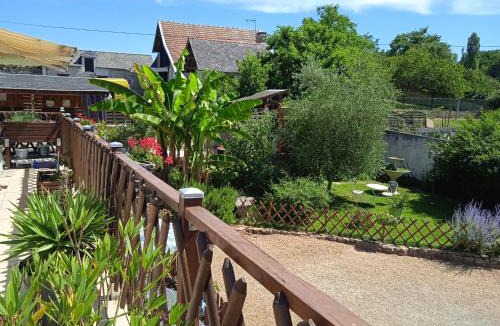 Chenehutte-Treves-Cunault House | Launay
