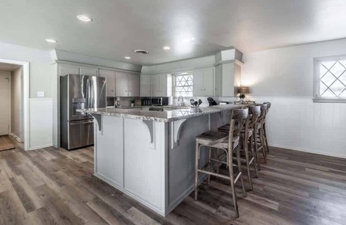 Lubbock House | Launch Pad - 4 BR/2.5 BA - Close to Campus