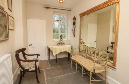 Clovelly House | Laundry Cottage