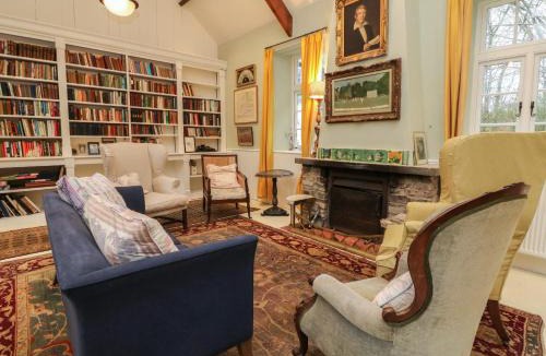 Clovelly House | Laundry Cottage