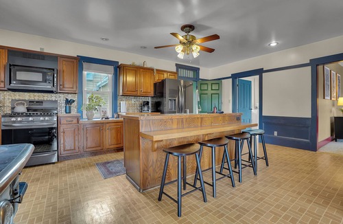 Tylersville House | Laurel Haven | Private Pool + Fireplace