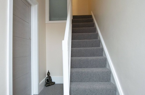 Reading Apartment | Laurel House - Deluxe 1-Bed, 1-Bath