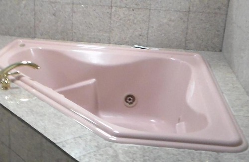 Redwood Heights Hotel | Laurel Inn