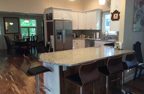 Lenox Dale House | Laurel Lake Luxury 4BR, 4.5 Bath, Ranch on Fox Hollow Estate