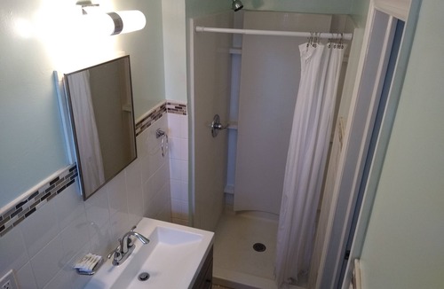 Bordentown Hotel | Laurel Notch Motel