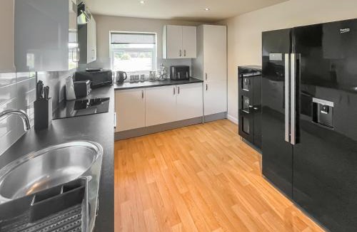 Brigg House | Laurel - Uk50107