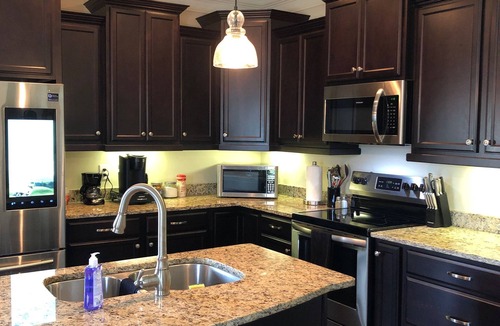Golden Grove House | Laurels Walnut Cove