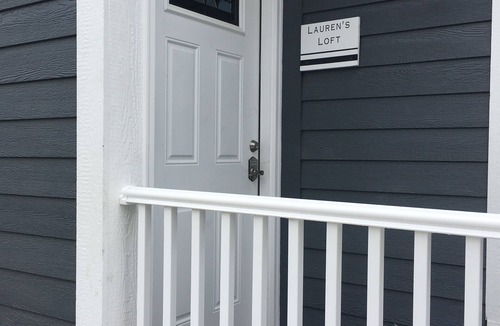 Pleasant Hill House | Lauren's Loft in Historic Downtown Pleasant Hill
