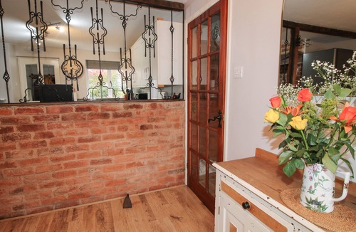 Bishops Castle Cottage | Laurgeths House