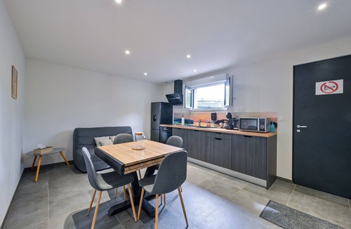 Port-Saint-Pere House | Laurière - Wifi - Parking - Pet friendly