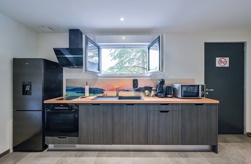 Port-Saint-Pere House | Laurière - Wifi - Parking - Pet friendly