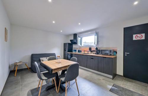 Port-Saint-Pere House | Laurière - Wifi - Parking - Pet friendly