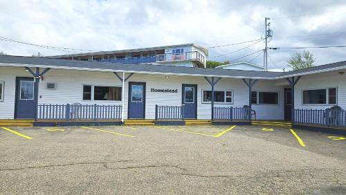 Cheticamp Hotel | Laurie's Inn