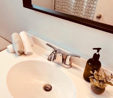 Hull Apartment | Laurier Hotel