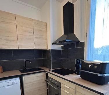 Chateaudun Apartment | Laurier-Rose Gîte