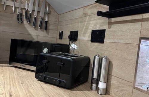 Falkirk Apartment | Laurieston Penthouse