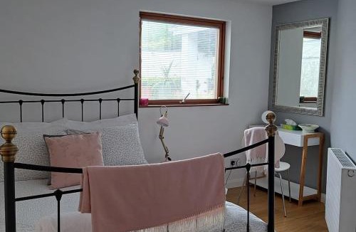 Birch Apartment | Lauriston Stay