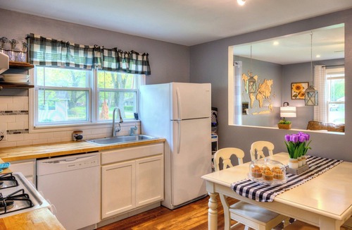 Gary House | Laurna Dune
