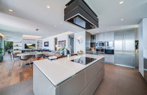 Pully Villa | Lausanne area Luxurious 4-Bedroom Villa on the Lake