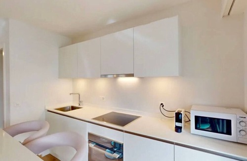 Lausanne Apartment | Lausanne train-station