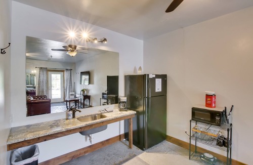 Lava Hot Springs Apartment | Lava Hot Springs Studio w/Views, Walk to River