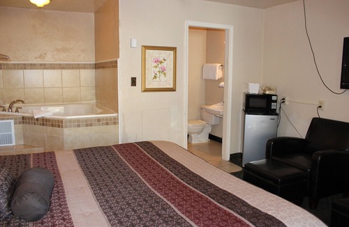 Lava Hot Springs Hotel | Lava Spa Motel & RV Park