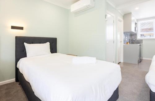 Hastings Hotel | Lavana Motel