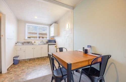 Hastings Hotel | Lavana Motel