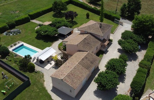 Dauphin House | Lavandin piscine chauffée privée, 3500m² clos