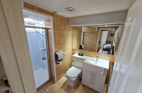 Ashburton Apartment | Lavendar House | Standard Double