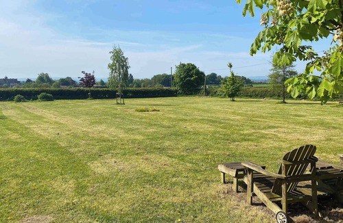 Staple Hill Apartment | Lavender by STAE-Homes