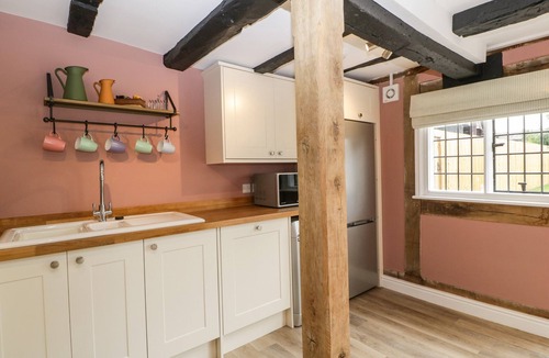 Malvern Cottage | Lavender Cottage